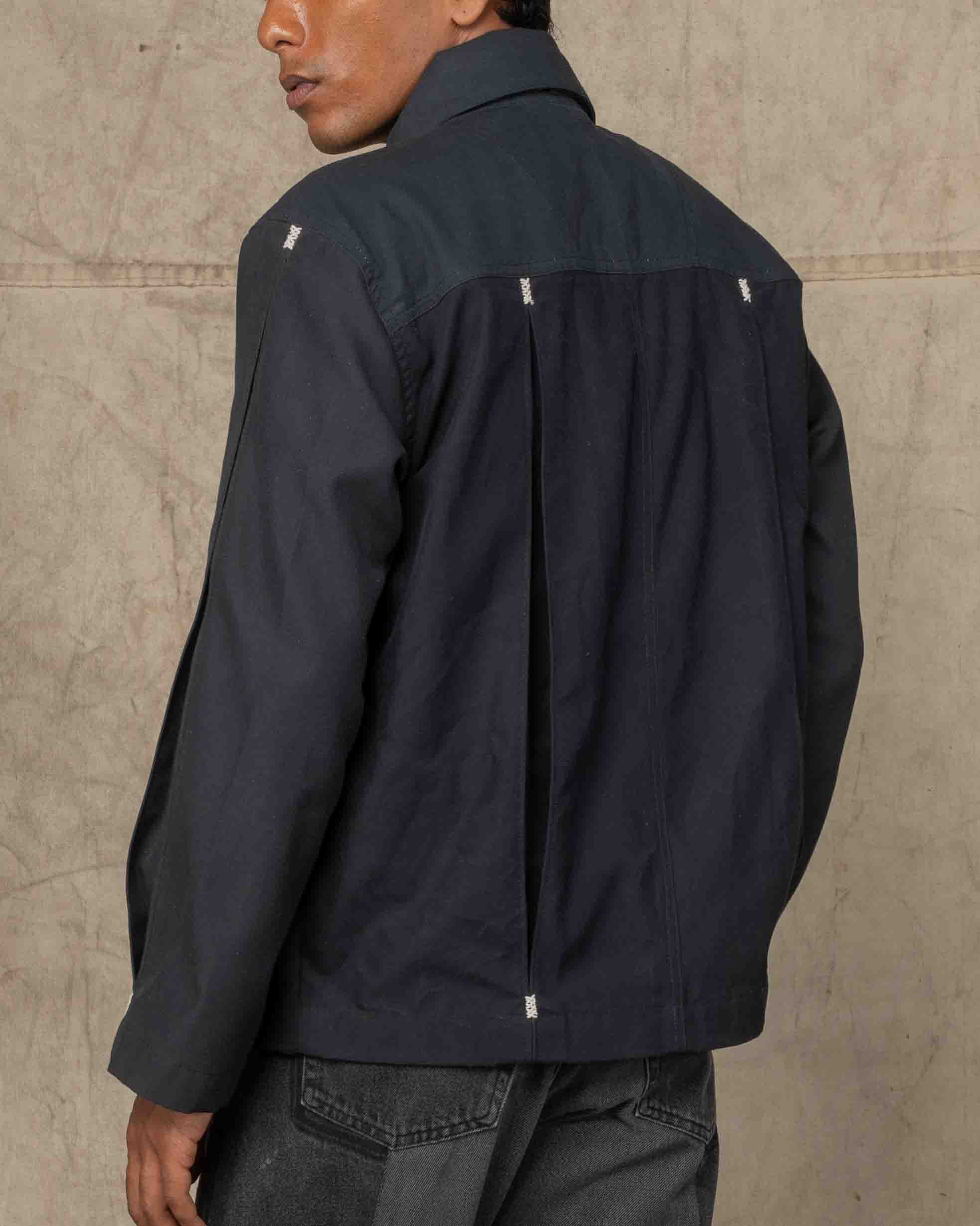 BOX PLEAT JACKET BLACK