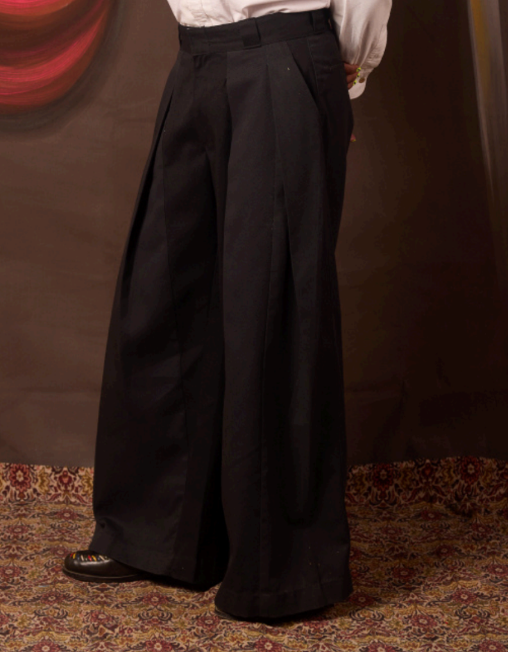 Double Pleated Pants - Black