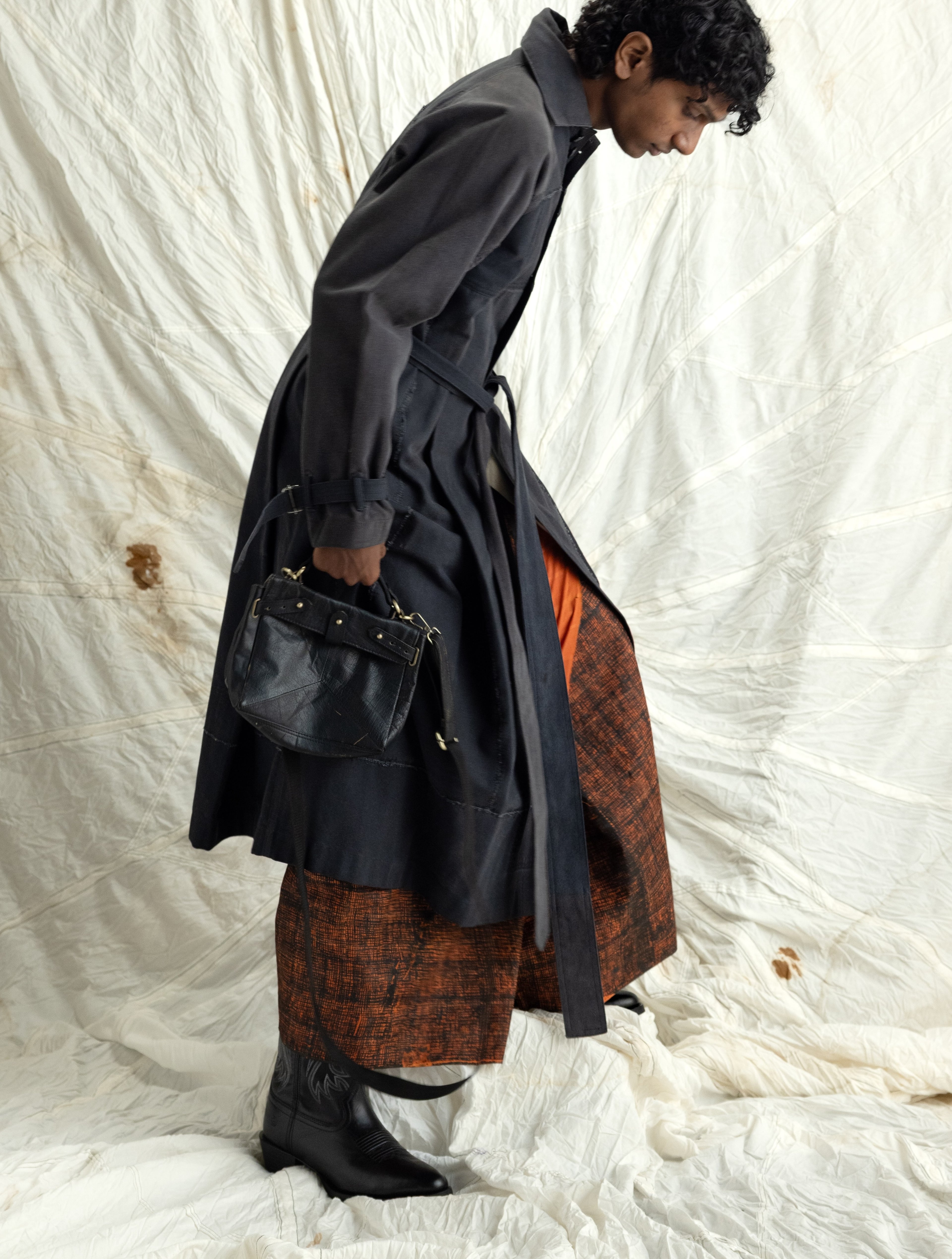 TRENCH COAT BLACK