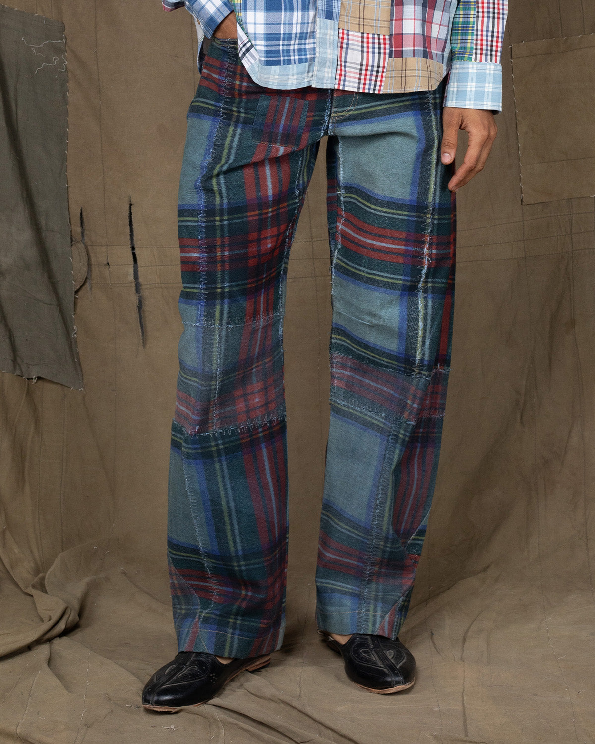 CHECKERED SAADA PANTS